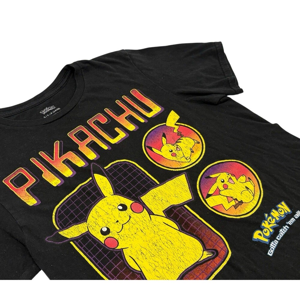 Pokémon Pikachu Graphic Print T-Shirt Black Distressed Tee Men’s S Nintendo